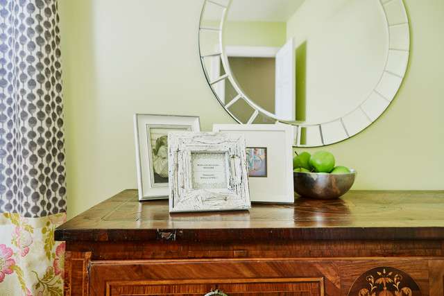 Abundance Organizing | Checklist to Prepare the Guest Room